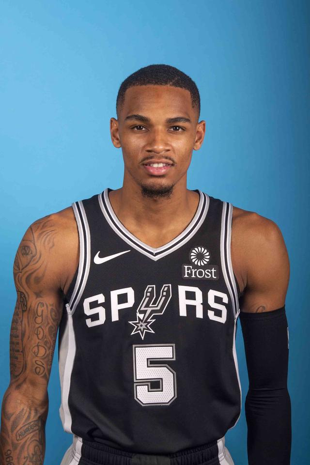 仅提升了球 仅提升了球